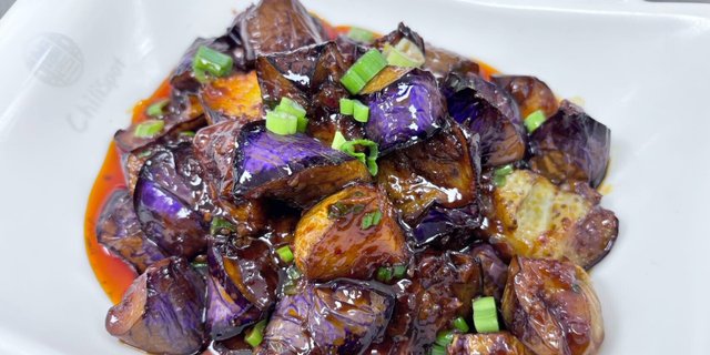 Eggplant w/ Garlic Sauce