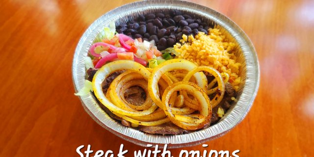Steak W/ Onions Boxed Lunch