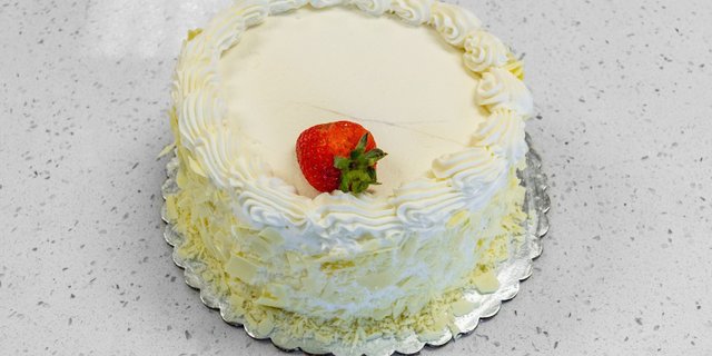 Tres Leches Cake (Serves 10-15)
