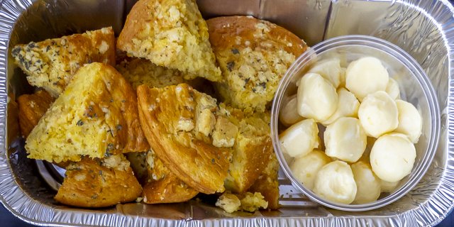 Iron Skillet Ricotta Cornbread