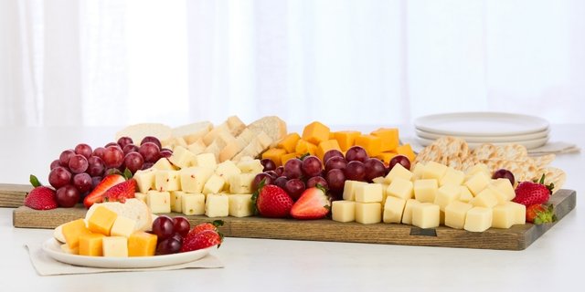 Cheese & Fruit Tray