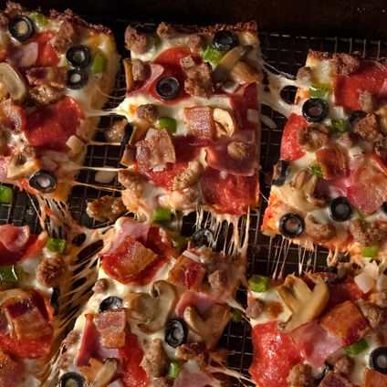 Jet 10 Party Tray Pizza