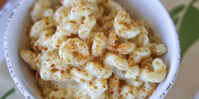 Gooey Raclette Mac & Cheese