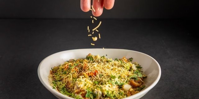 Kachori Chaat DIY