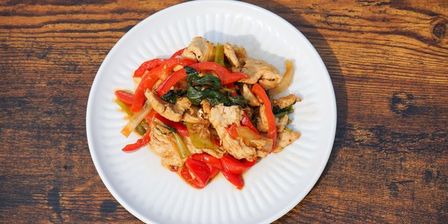 Spicy Basil Chicken