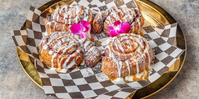 Cinnamon Rolls