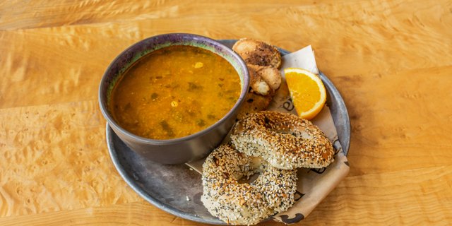 Lebanese Green Lentil Soup