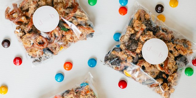 Classic Pretzel Candy Crunch for 50