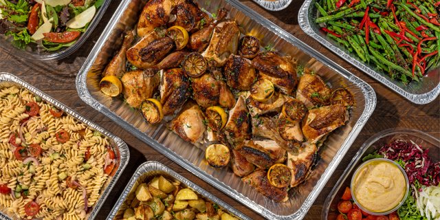 Traditional Chicken & Two Sides Platter