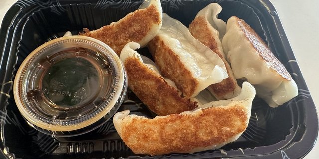 Gyoza Pork (6 Pc)