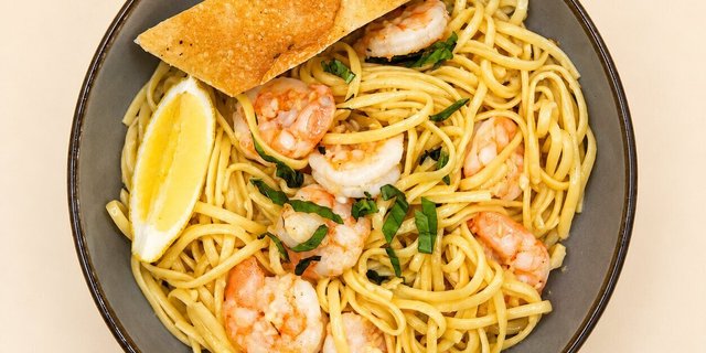Shrimply Linguine