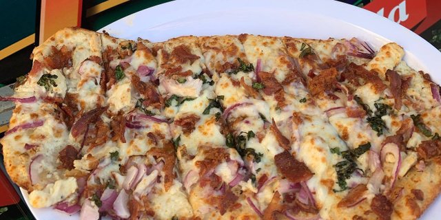 Chicken Alfredo Flatbread