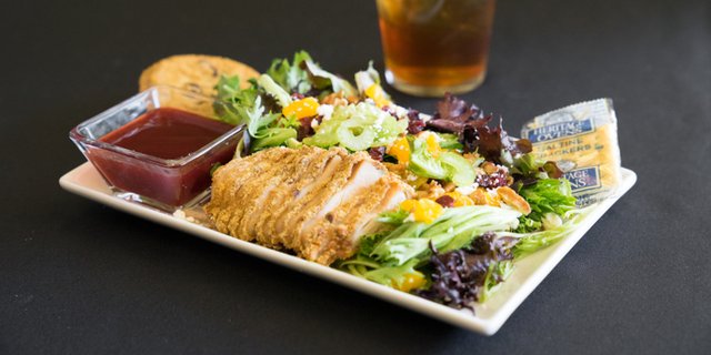 Pecan Chicken Salad Box