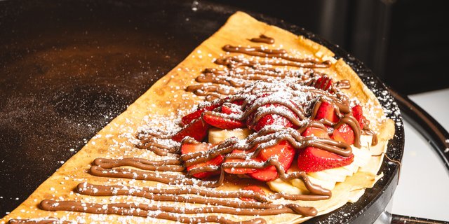 Strawberry-Banana Crepe