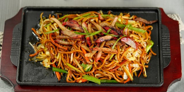 Pork Lo Mein