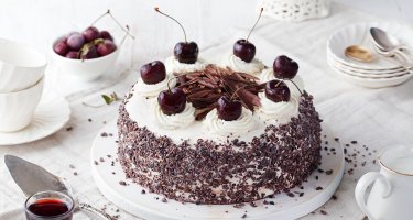 Cakes by Care
