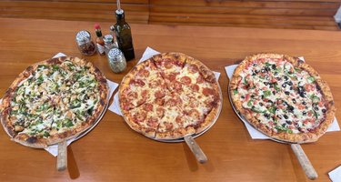Kings West Coast Pizzeria