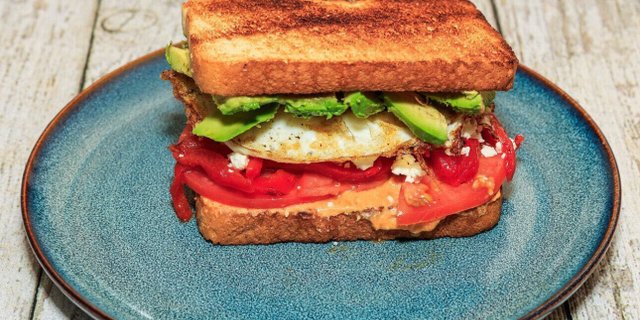 Avocado Smash Sandwich