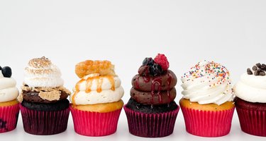 The Naked Cupcake Catering in Orlando, FL - 14009 Narcoossee Rd
