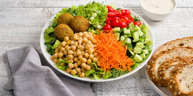 Falafel Salad