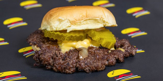 Classic Smash Burger