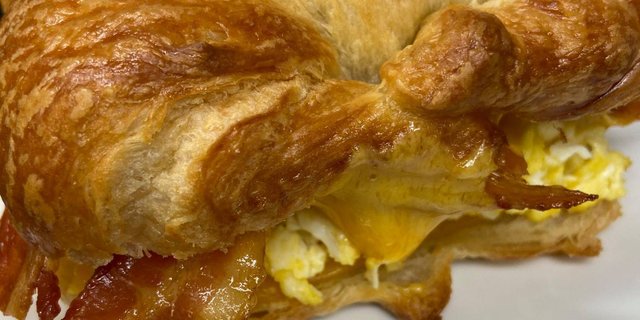 Bacon, Egg & Cheese Breakfast Sandwich