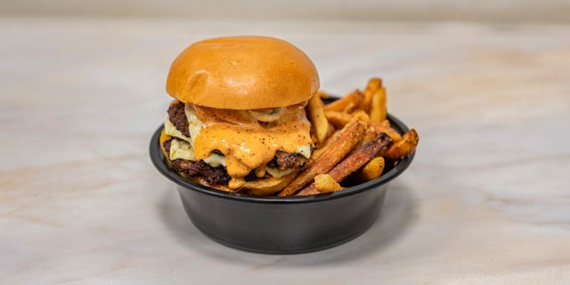 Beef Burger & Fries