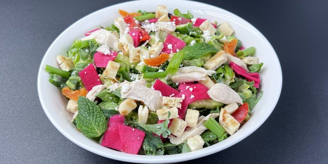 Gluten-Free Mediterranean Crunch Salad