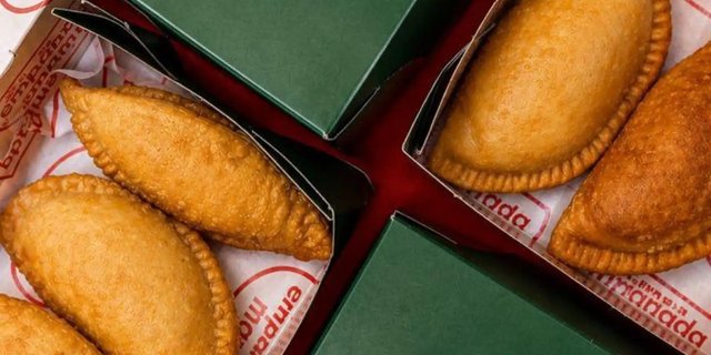 15 Mini Wheat Flour Empanadas