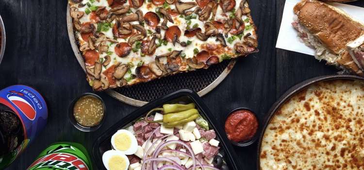 Green Lantern Pizzeria Catering in Macomb, MI - 48848 Romeo Plank
