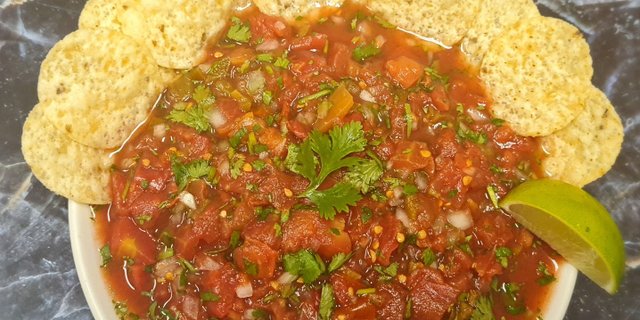 Chips & Salsa Half Pan