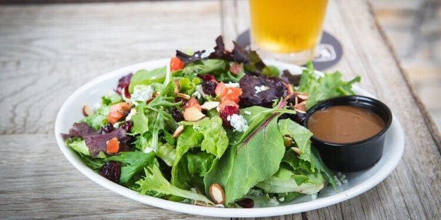 Side Mixed Greens Salad