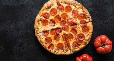 EZPZ Pizza & Soft-Serve