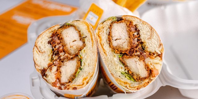 Pollo Frito 1/2 Sandwich