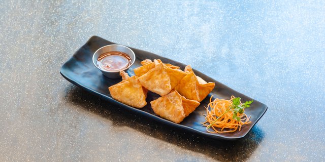 Crispy Crab Rangoon