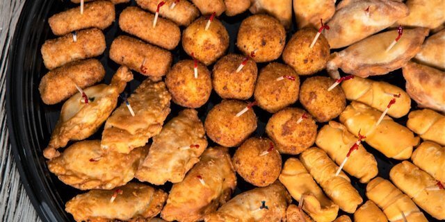 50-Piece Crispy Appetizer Tray