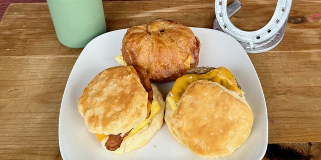 Breakfast Sandwich Tray
