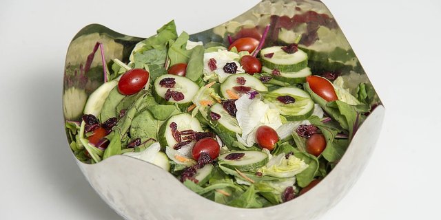 Table Green Salad