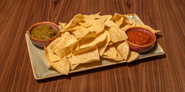 Dueling Salsas