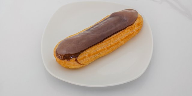 Chocolate Eclair