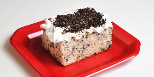 Oreo Cake Slice