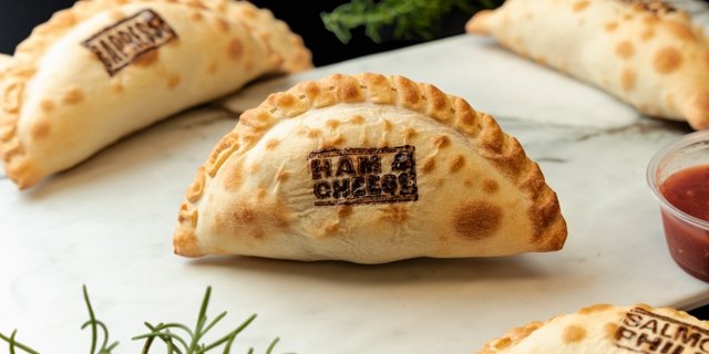 Ham & Cheese Empanada
