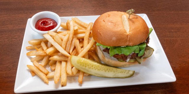 Fried Chicken Sandwich Tray