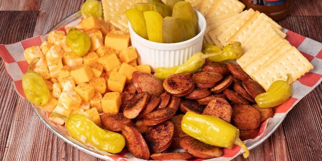 Sausage & Cheese Tray