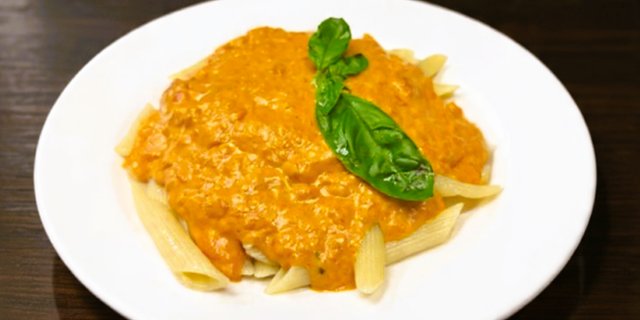 Penne Alla Vodka Tray
