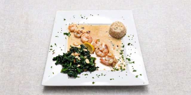 Shrimp Scampi Over Spinach