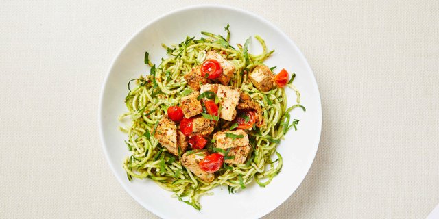 GF Chicken Pesto Zoodle
