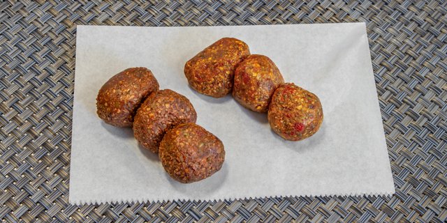 Goji Almond Bites