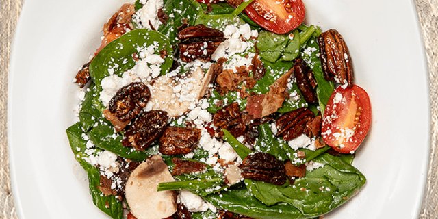 Spinach & Goat Cheese Salad