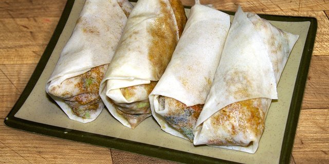 Mu Shu Chicken Rolls